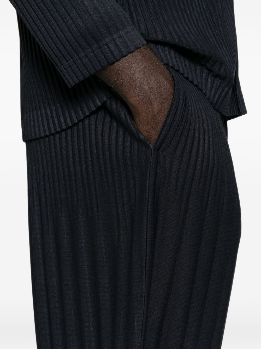 [HOMME PLISSE' ISSEY MIYAKE] Trousers FW26 HP68JF55375