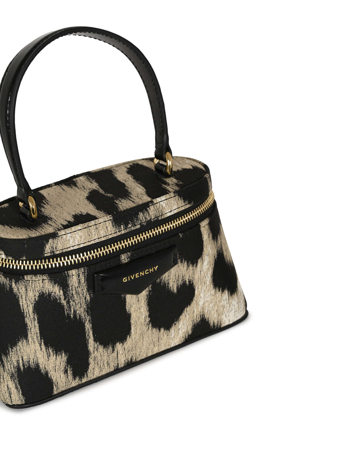 [Givenchy] Bag FW26 BB60QMB2J7007