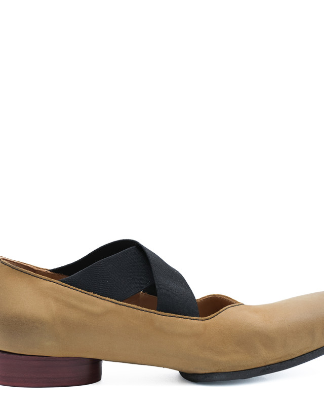 [UMA WANG] Pumps FW26 US9006UW247