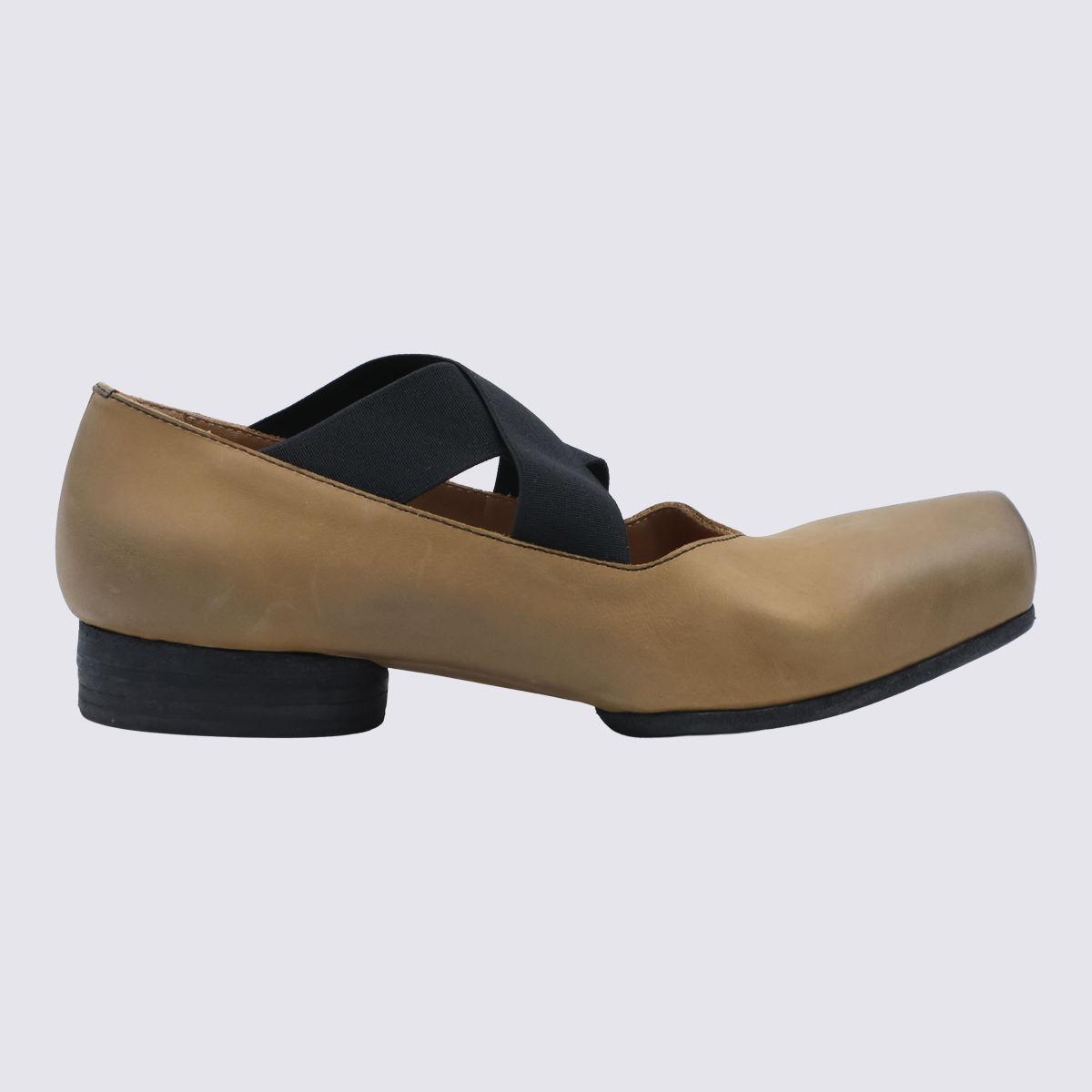 [UMA WANG] Flat shoes FW26 US9003UW249