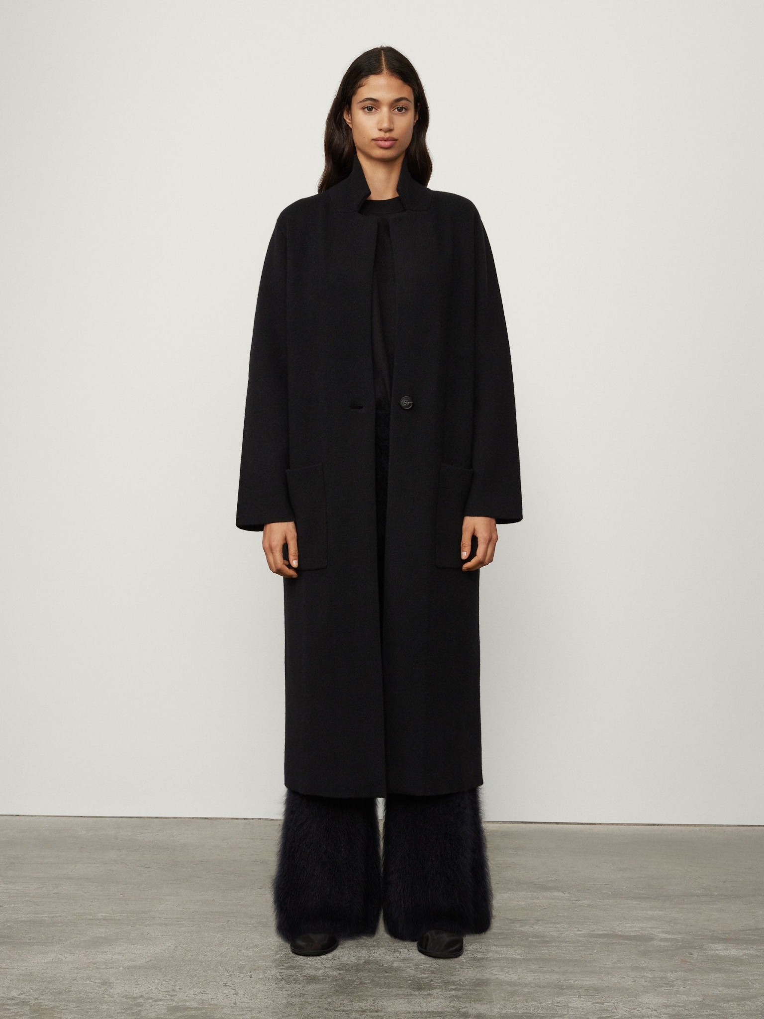 [Lisa Yang] Coat FW26 202104BL