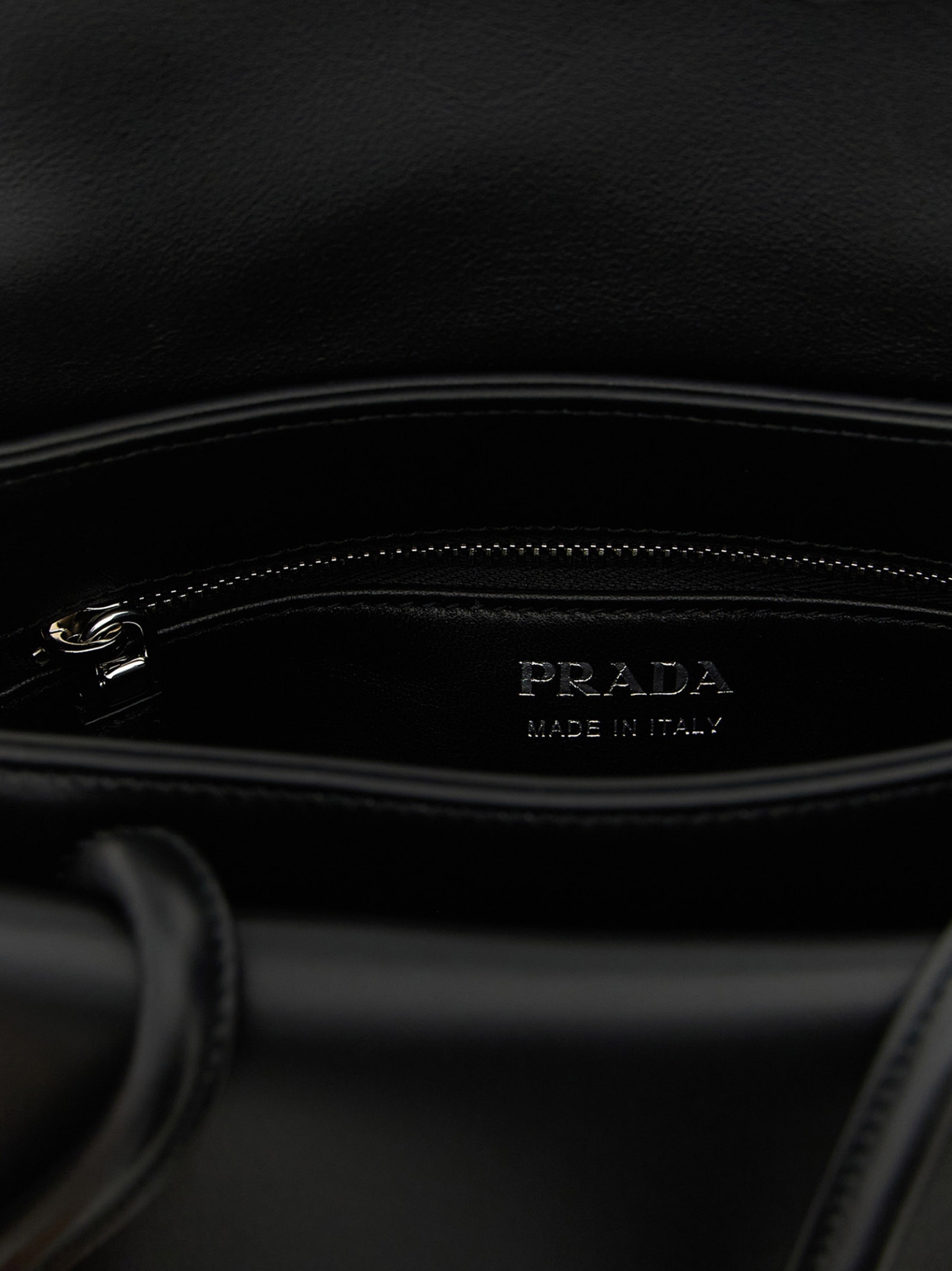 [Prada] Tote bag FW26 1BA501VOPO2G52F0002