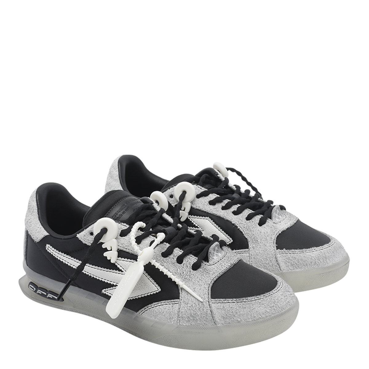 [Off White] Sneakers FW26 OF05968001BLKWHT
