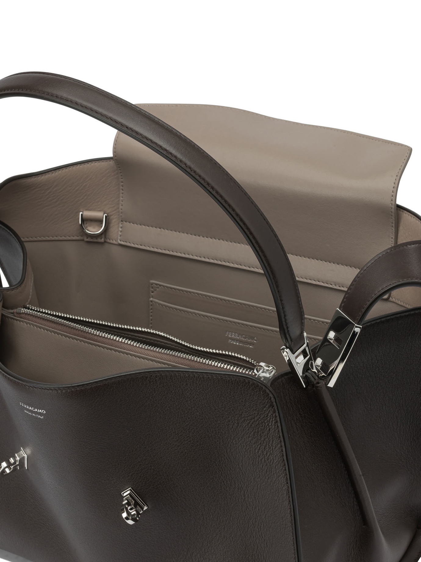 [Ferragamo] Bag FW26 0795204