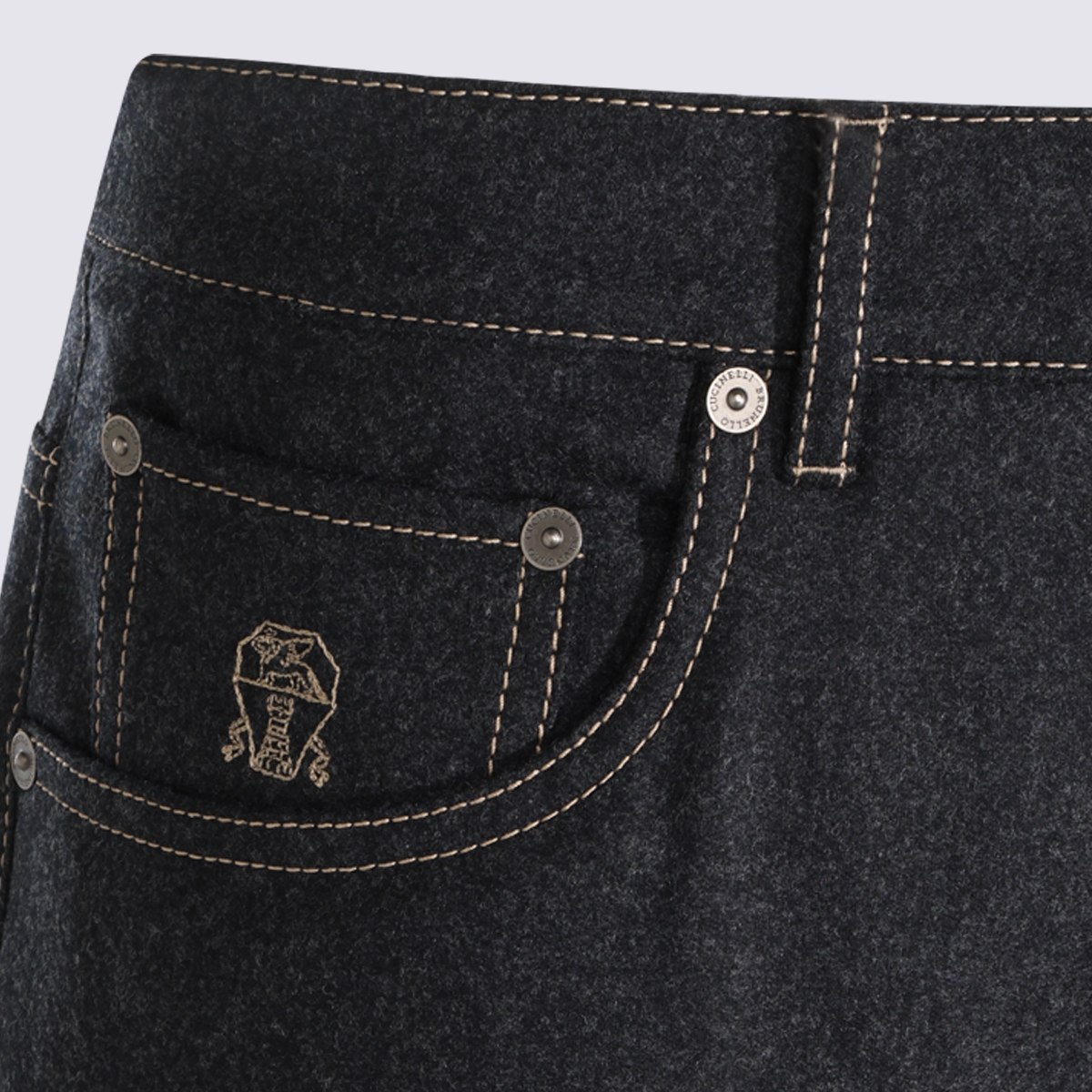 [Brunello Cucinelli] Jeans FW26 M038PF1012CGE40