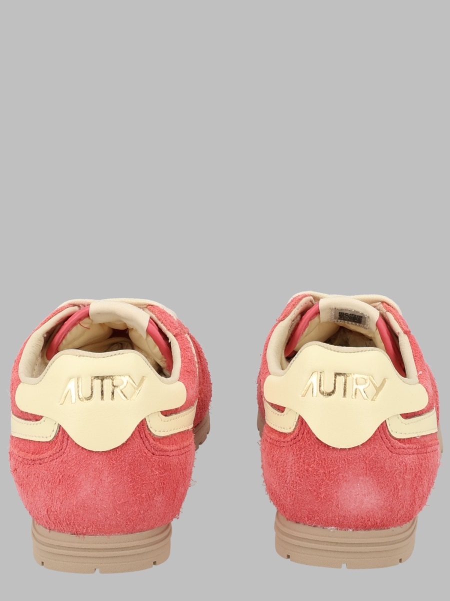 [AUTRY] Sneakers FW26 WSLW_UB49