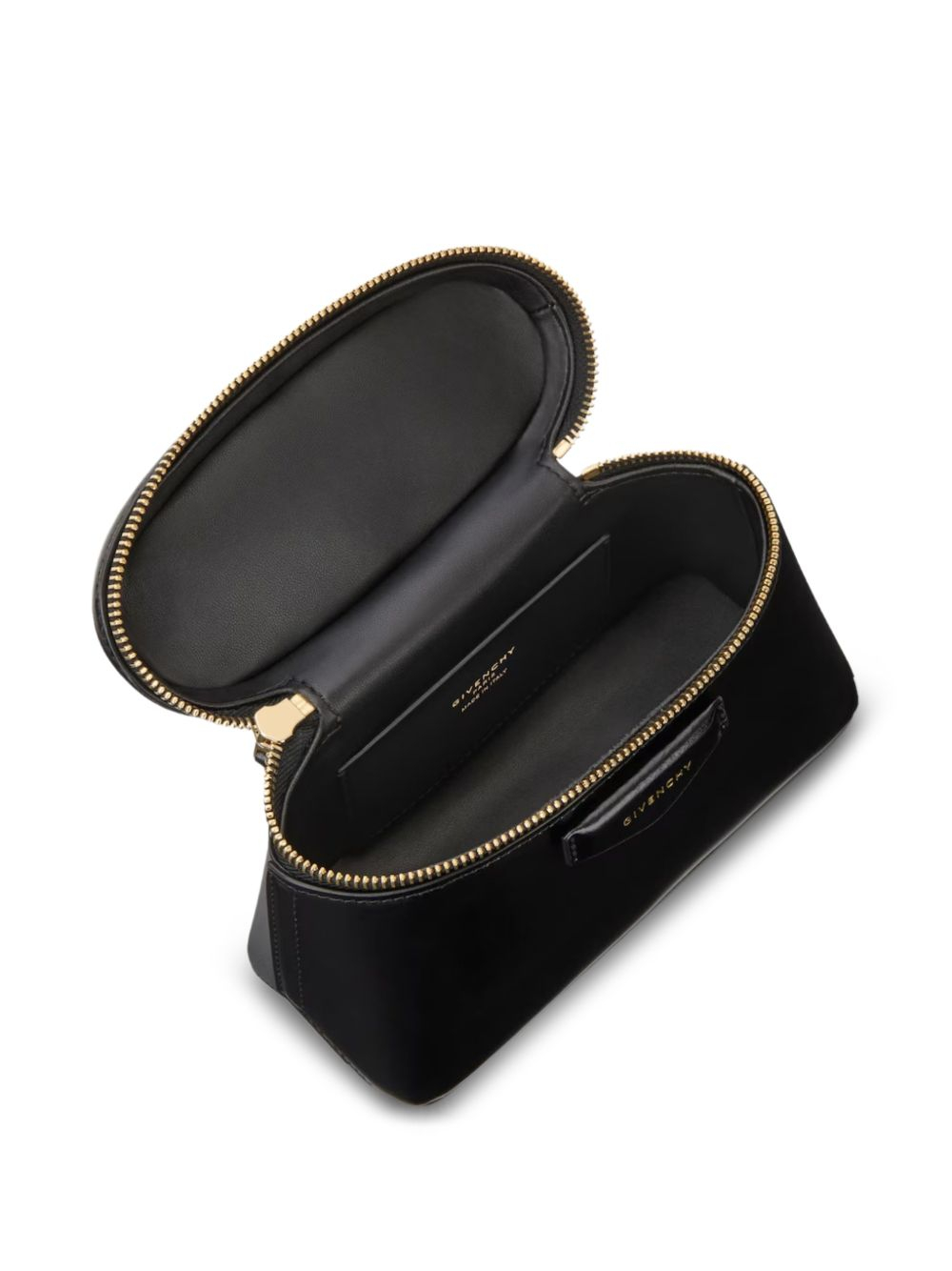 [Givenchy] Clutch bag FW26 BB60QMB13A001