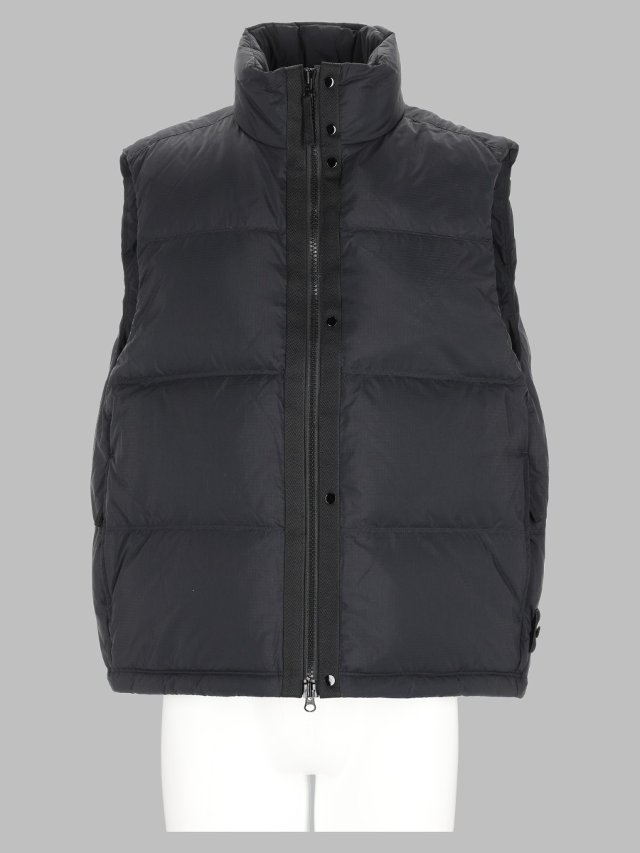 [Stone Island] Down Vest FW26 L2S15G100004_S0483V0029