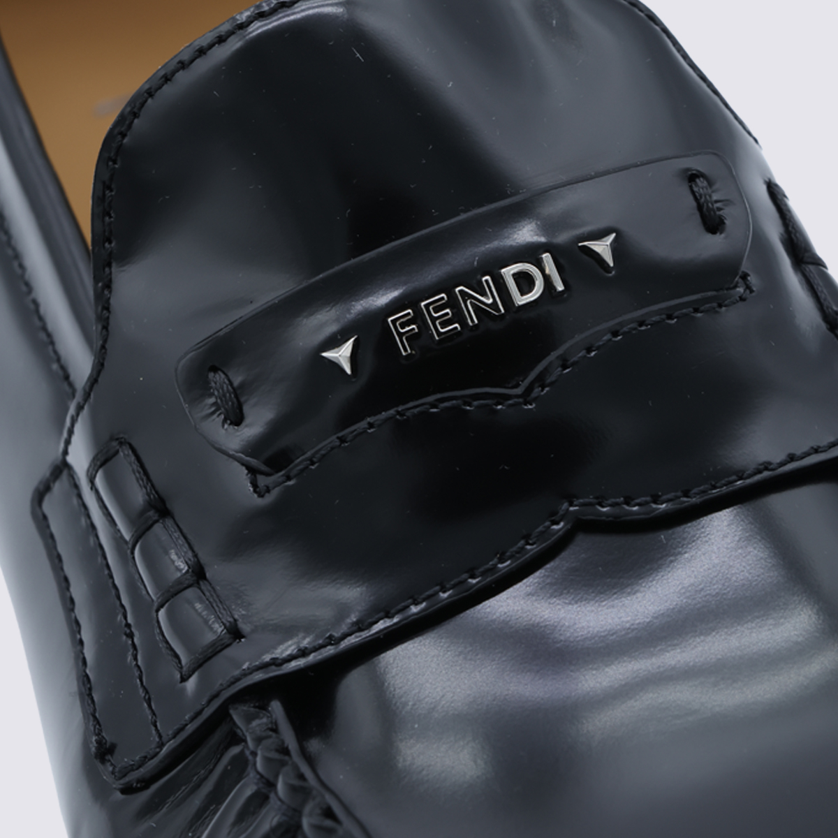 [Fendi] Loafer FW26 7D199669FF0QA1