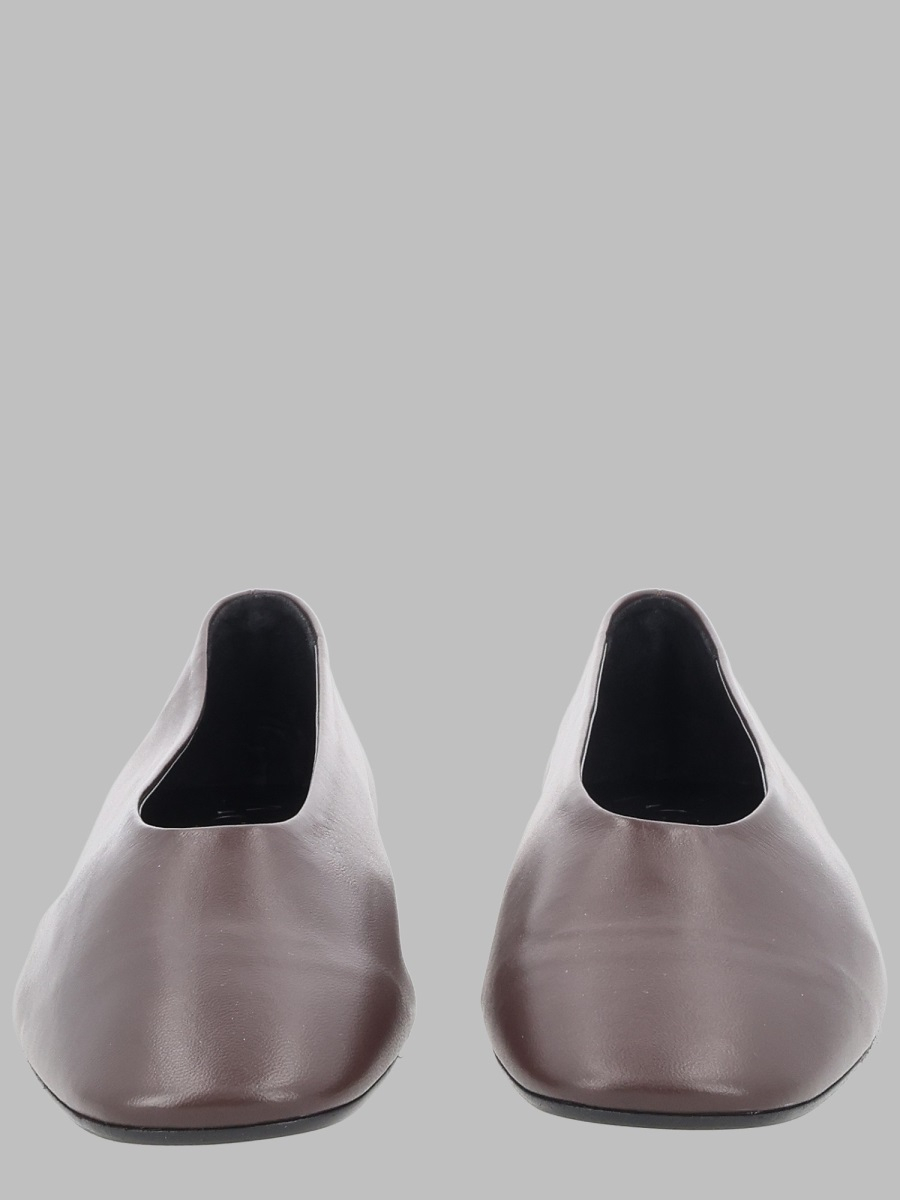 [Aeyde] Flat shoes FW26 A11-FL-MANR08FL40-SS24-953-007_MOKA