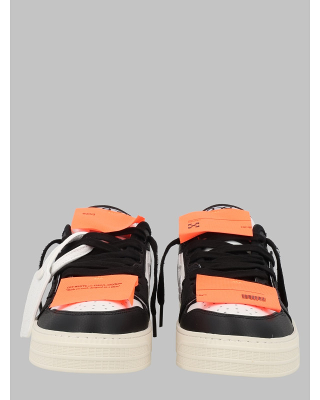 [Off-White] Sneakers FW26 OF06205102_WHITE/BLACK
