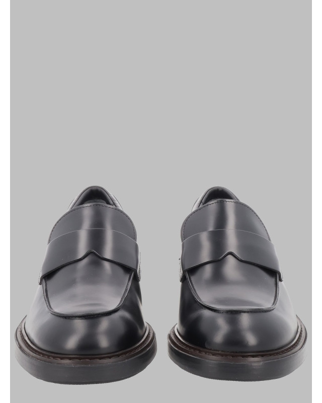 [Hogan] Loafer FW26 HXM7040FZ10_UWNB999