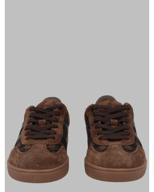 [Hogan] Sneakers FW26 HXW6470FB6B_VI50R2F