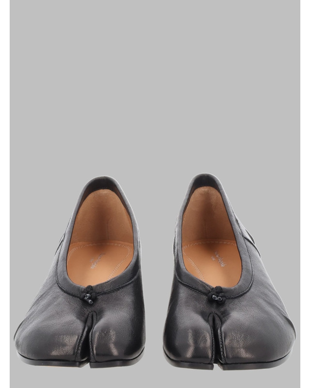 [Maison Margiela] Flat shoes FW26 S58WZ0128_P3753T8013
