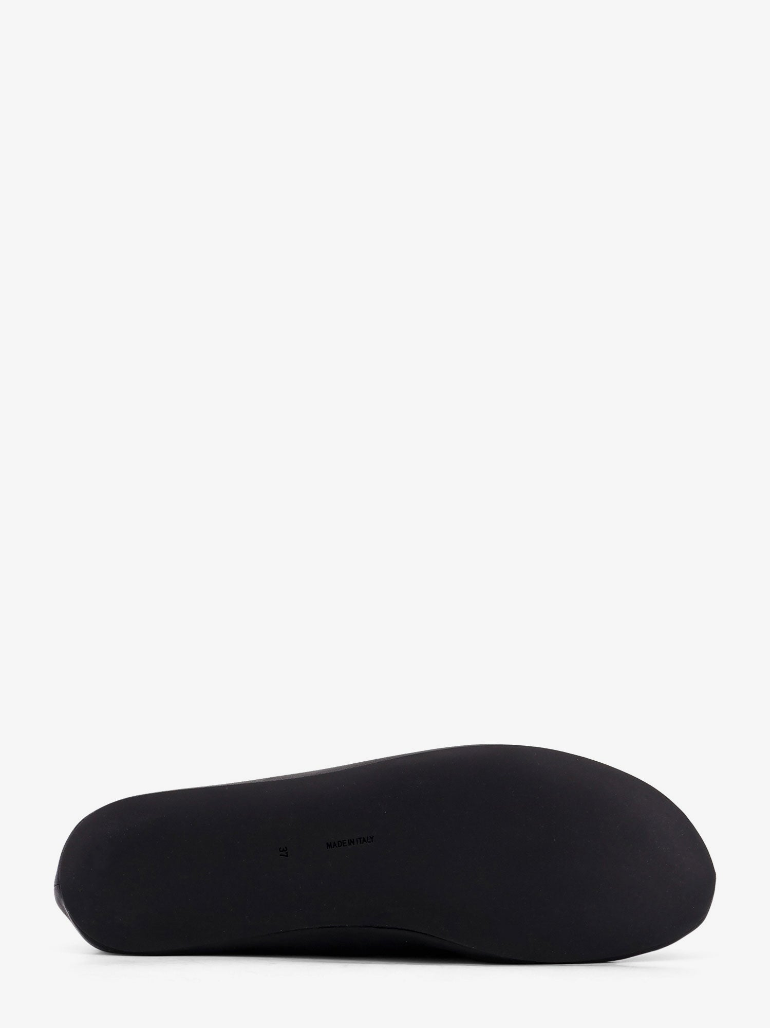 [THE ROW] Flat shoes FW26 F1638N66BLK