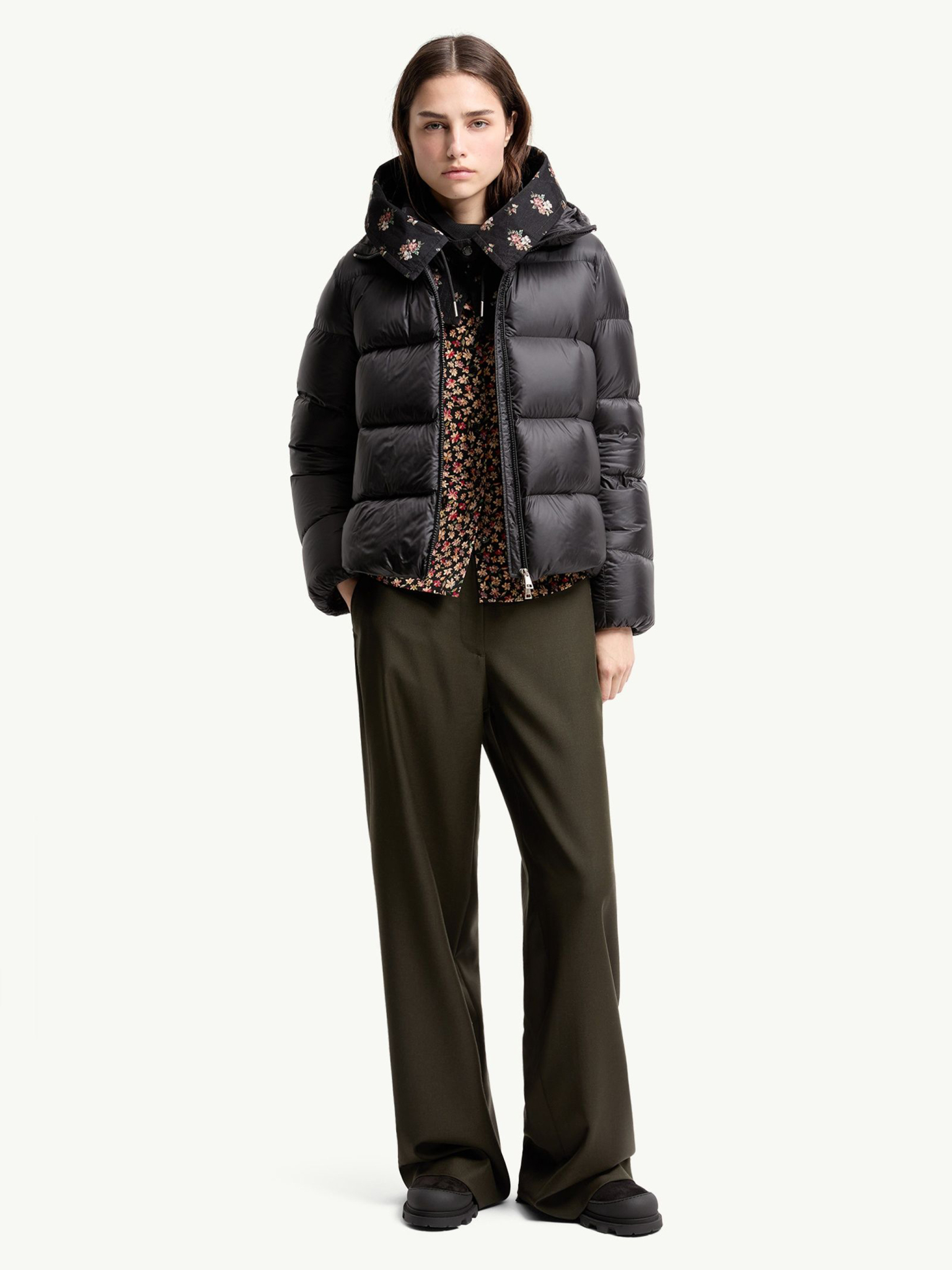 [Moncler] Down jacket FW26 L20931A00110599S0999