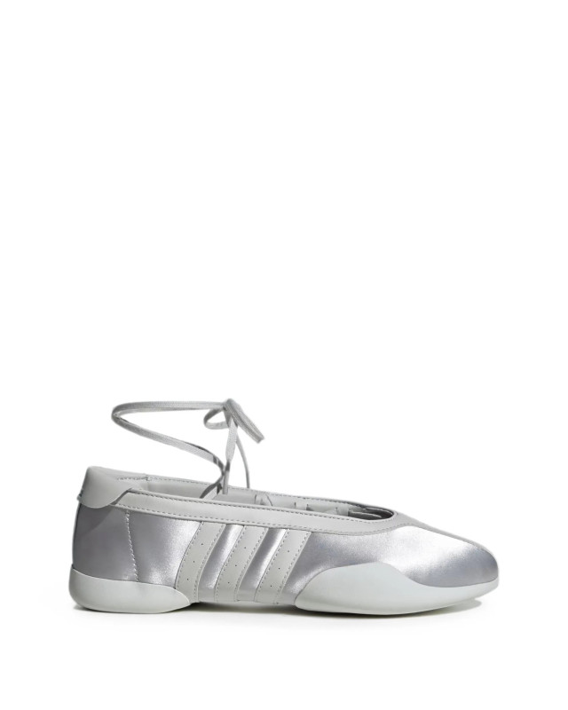 [ADIDAS ORIGINALS] Sneakers FW26 KJ8370