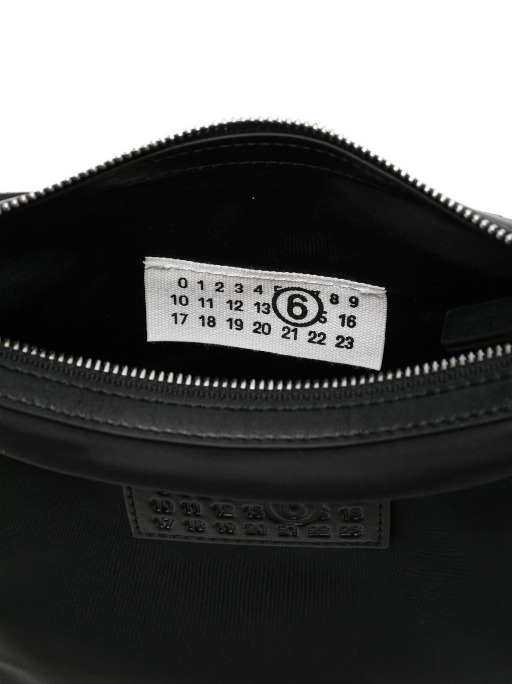 [MM6 Maison Margiela] Shoulder bag FW26 SB6WG0026DP9062T8013