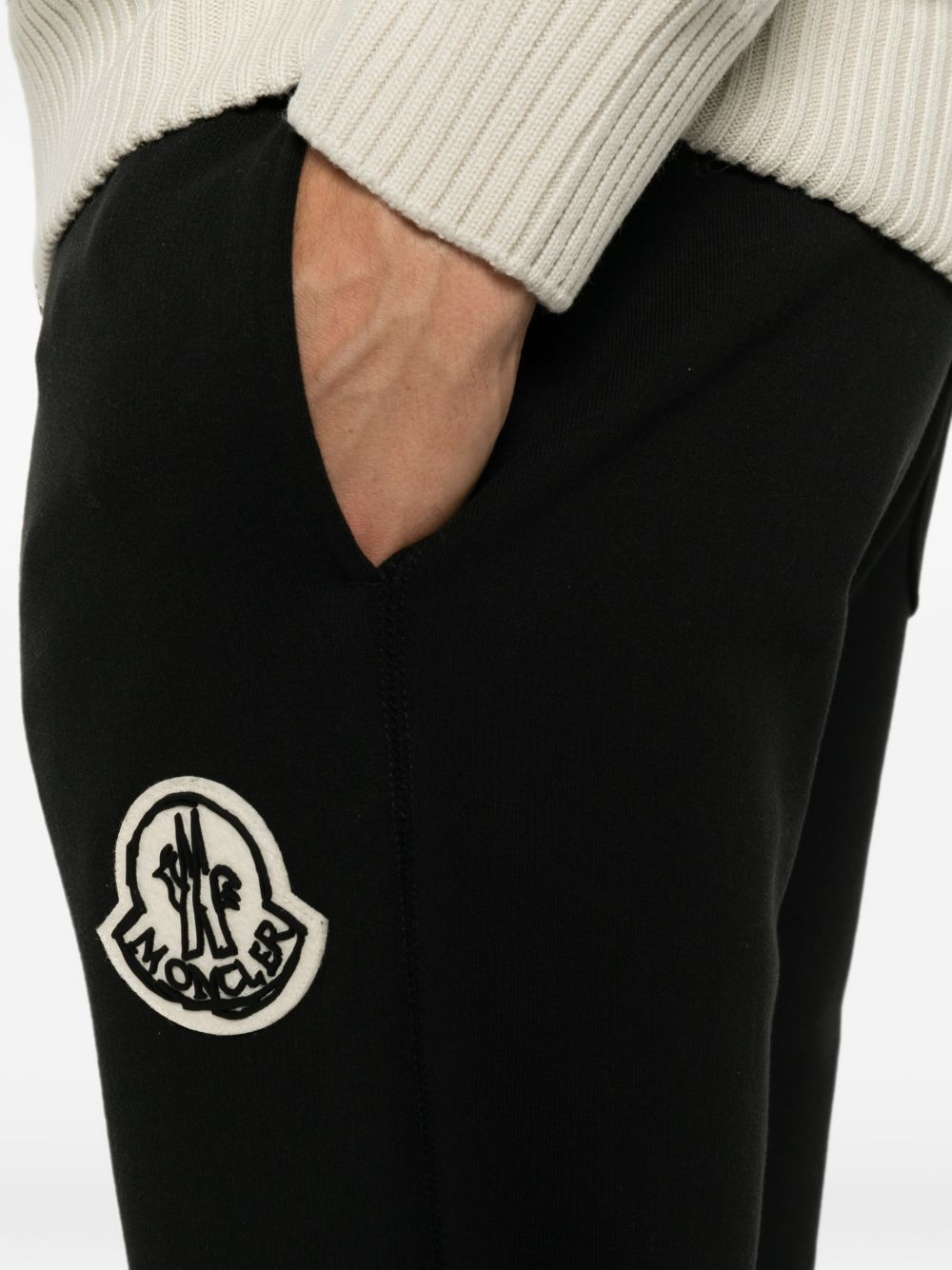[Moncler] Training Pants FW26 L2 091 8H000 12 899V4 999