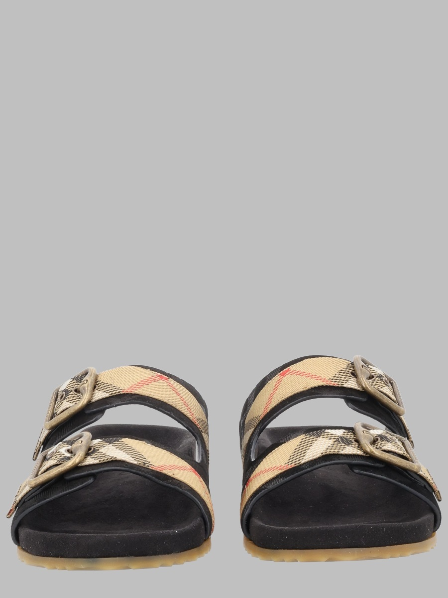 [Burberry] Espadrille SS26 8118890_A1189
