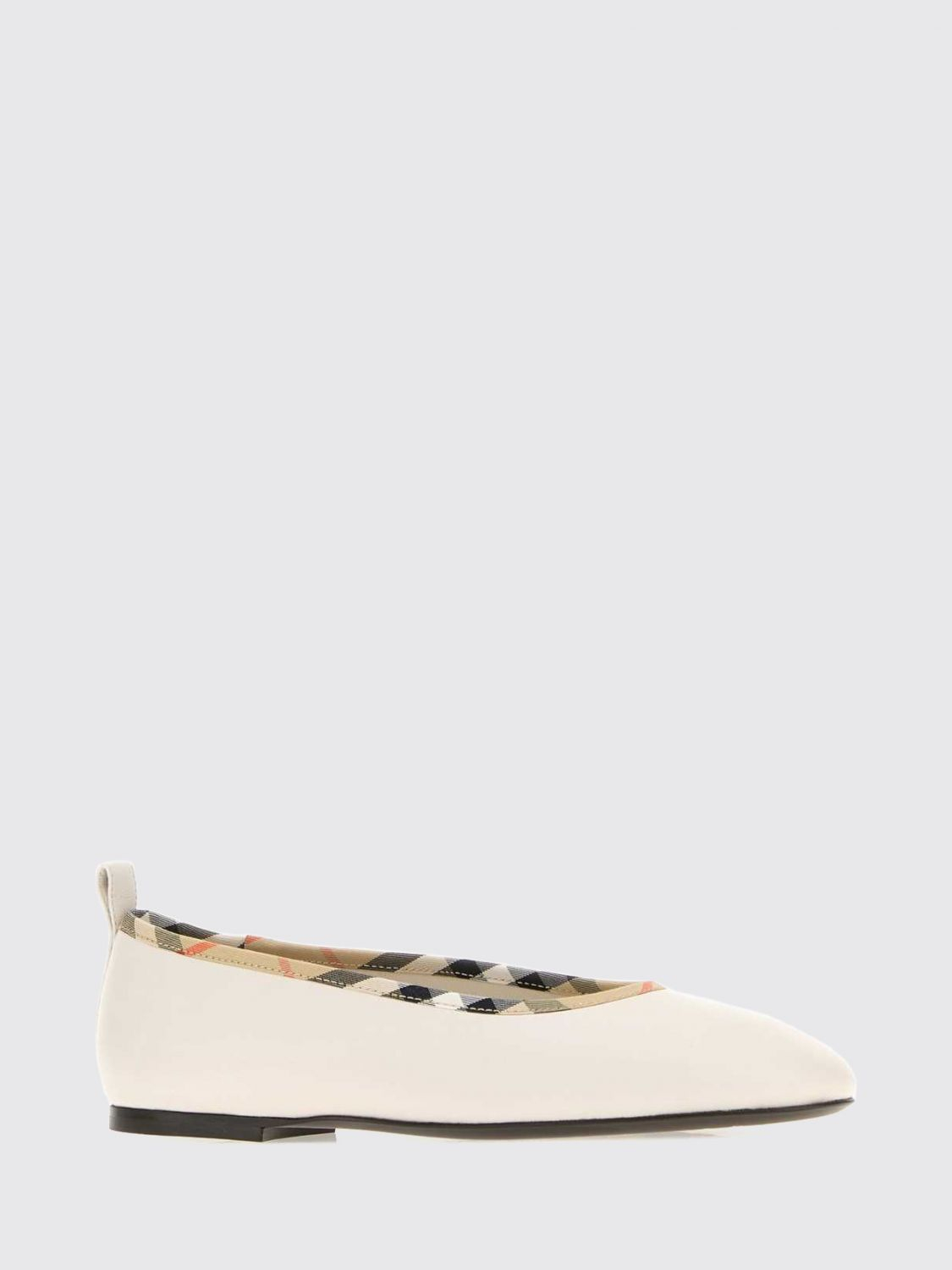 [Burberry] Flat shoes FW26 8128807