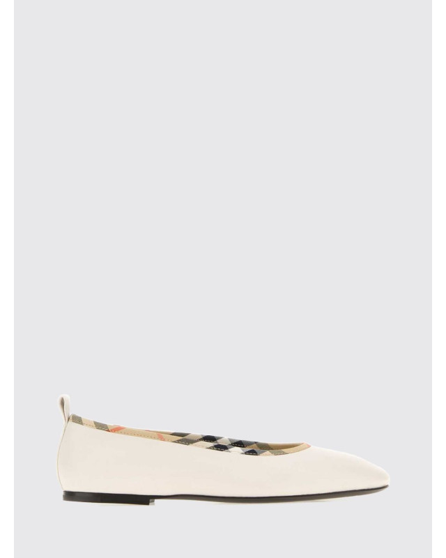 [Burberry] Flat shoes FW26 8128807