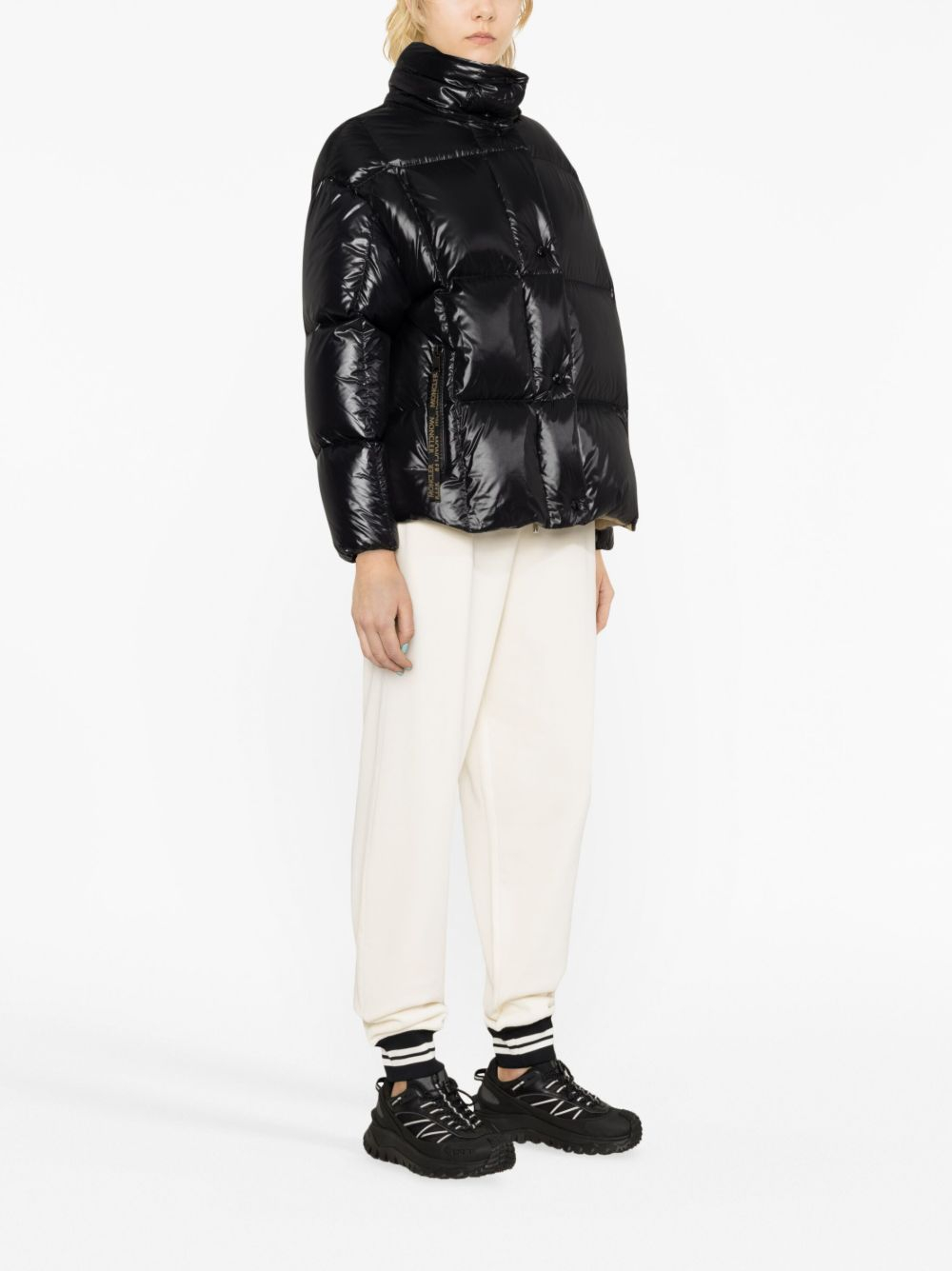 [Moncler] Down jacket FW26 L2 093 1A001 03 68950 999