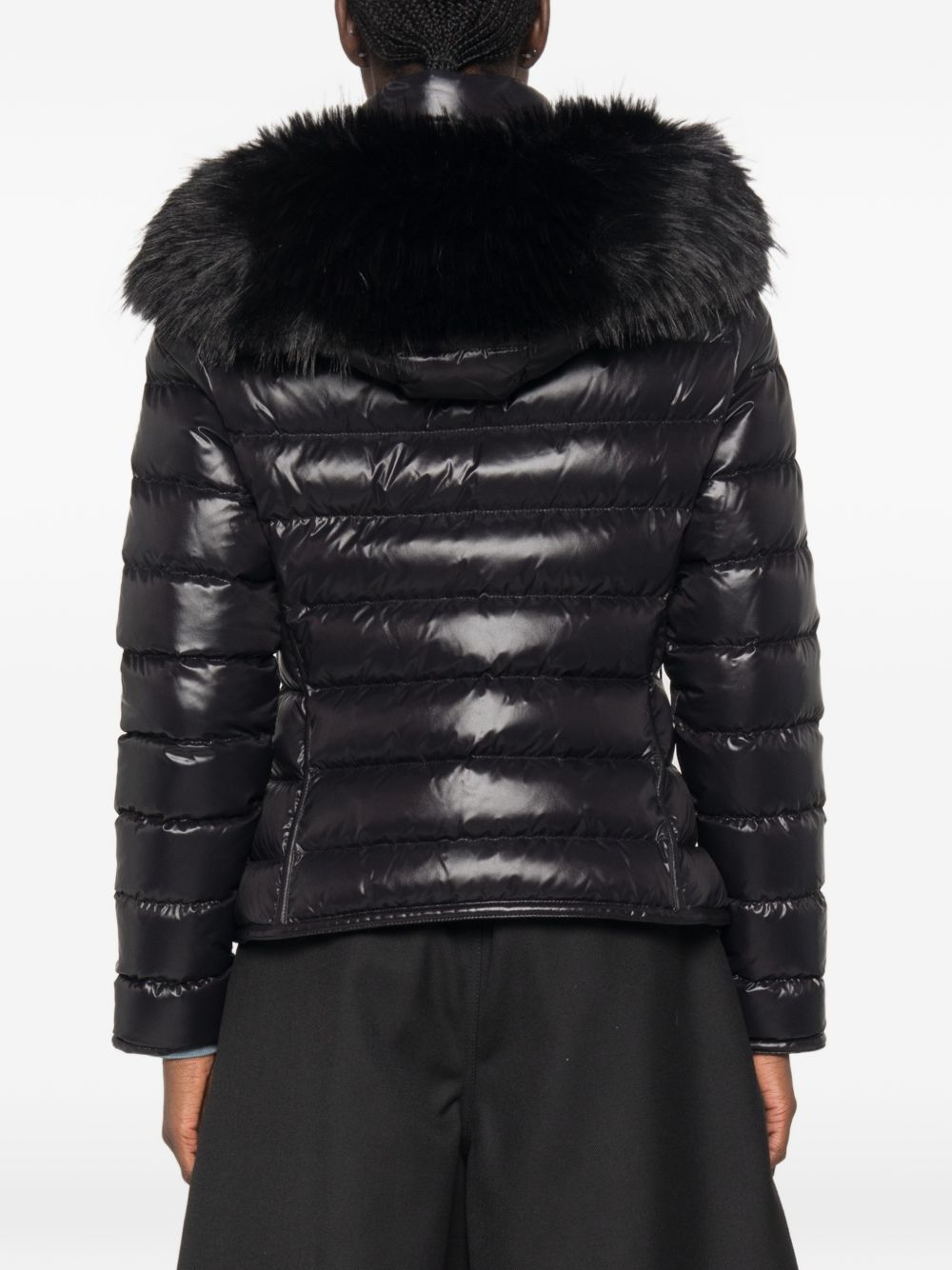 [Moncler] Down jacket FW26 L2 093 1A001 96 597Z8 999