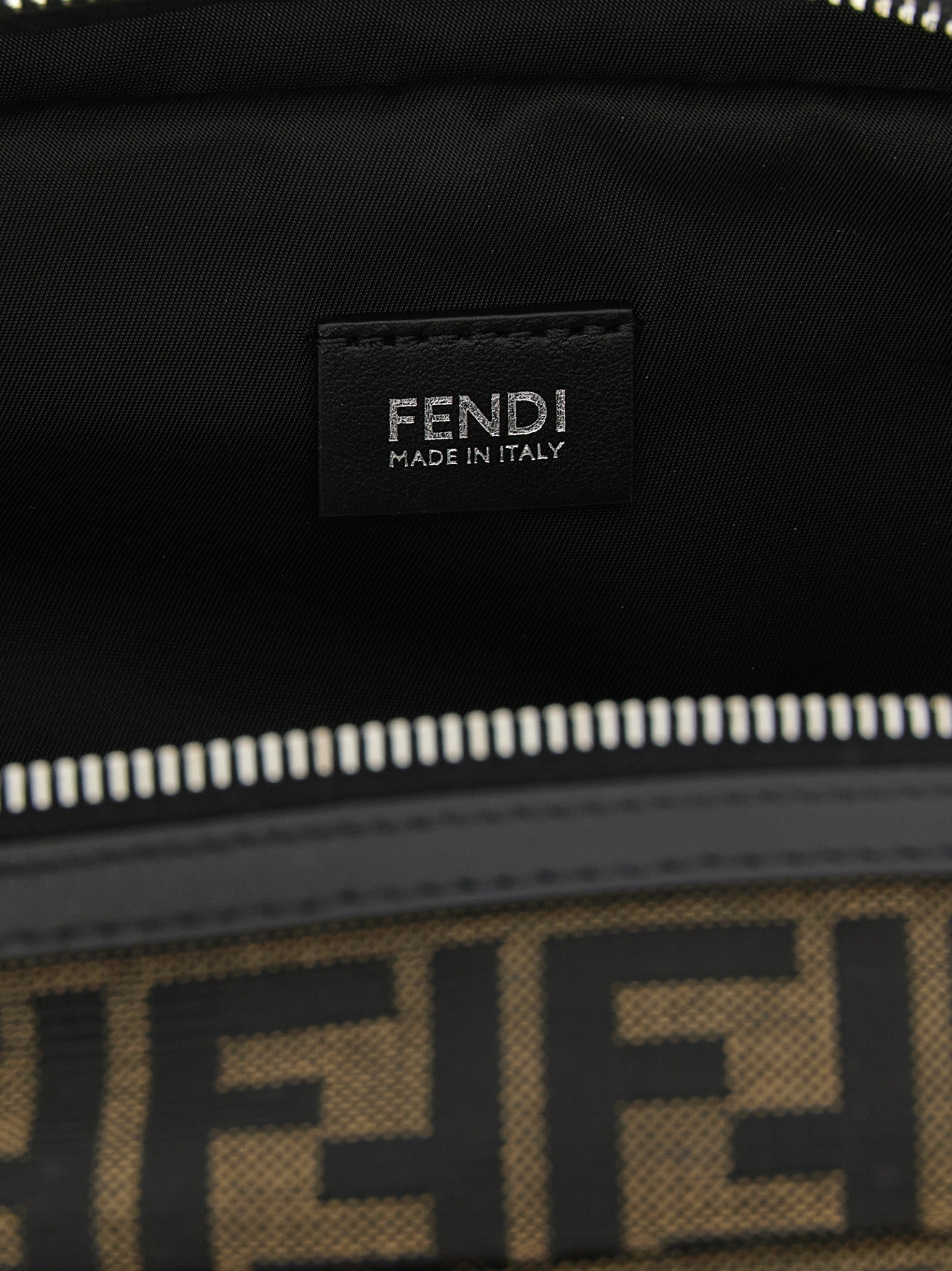 [Fendi] Beauty Case FW26 8N0216B16FF1PR4
