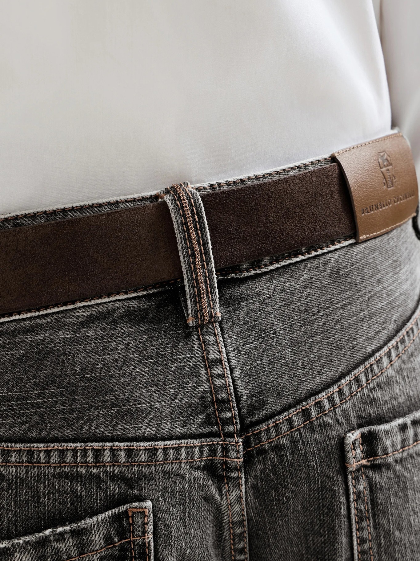 [Brunello Cucinelli] Jeans FW26 MA095P5565C9827 GREY DENIM