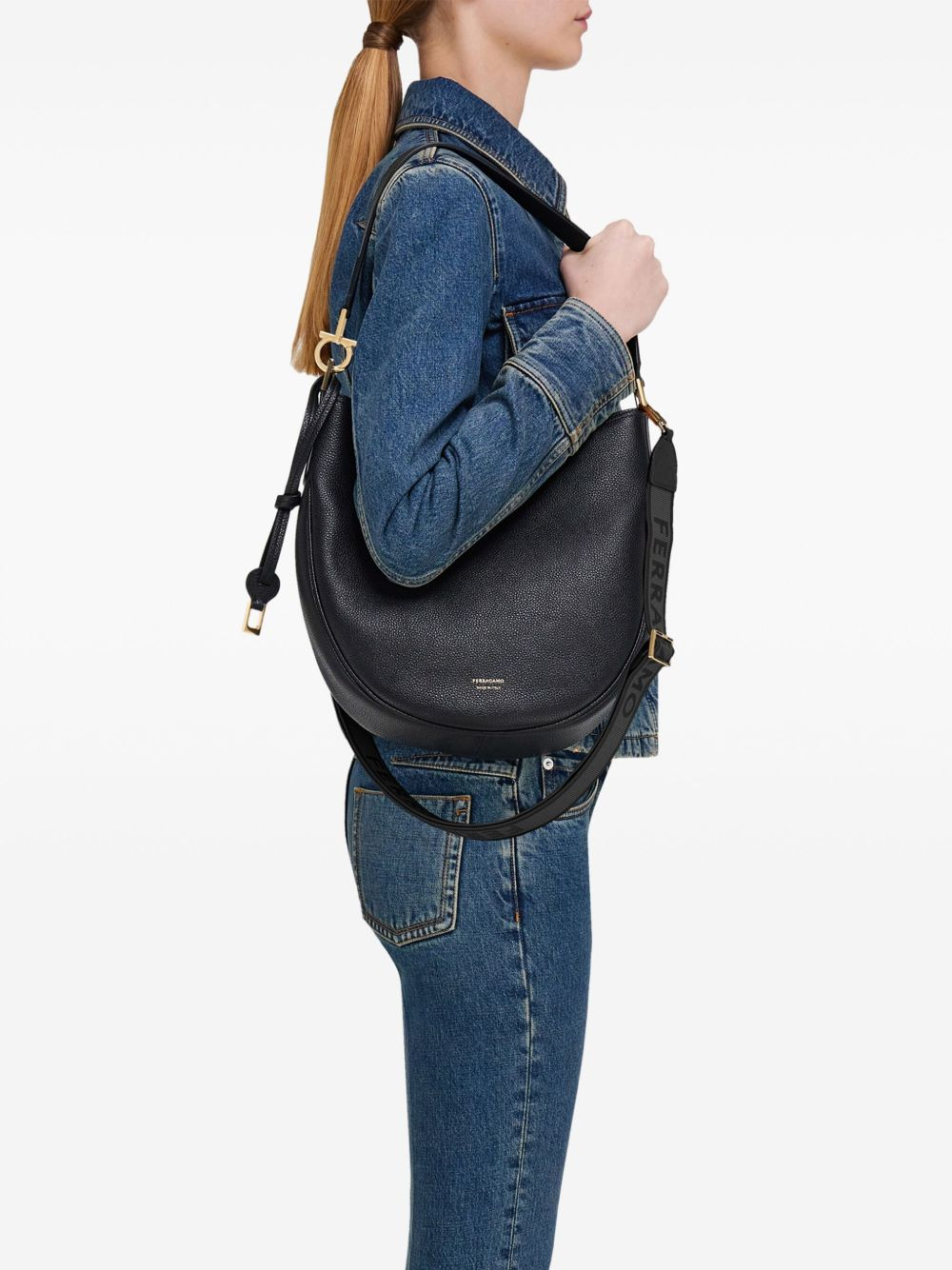 [Salvatore Ferragamo] Shoulder bag FW26 21A170785028003