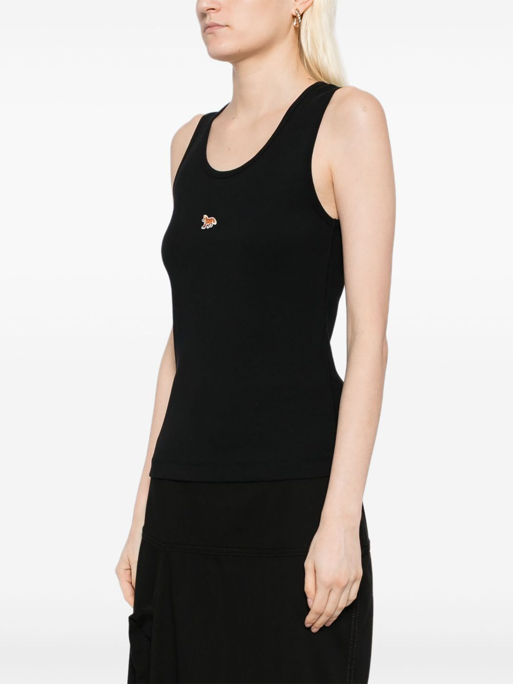 [MAISON KITSUNE] T-shirts Sleeveless FW26 PW00623KA0033P199