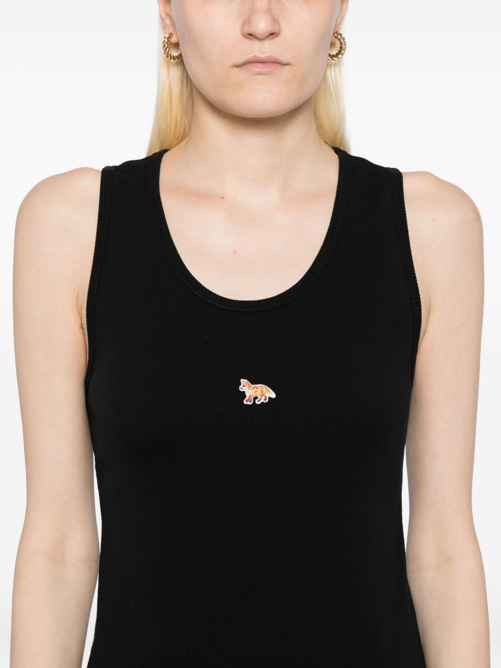 [MAISON KITSUNE] T-shirts Sleeveless FW26 PW00623KA0033P199