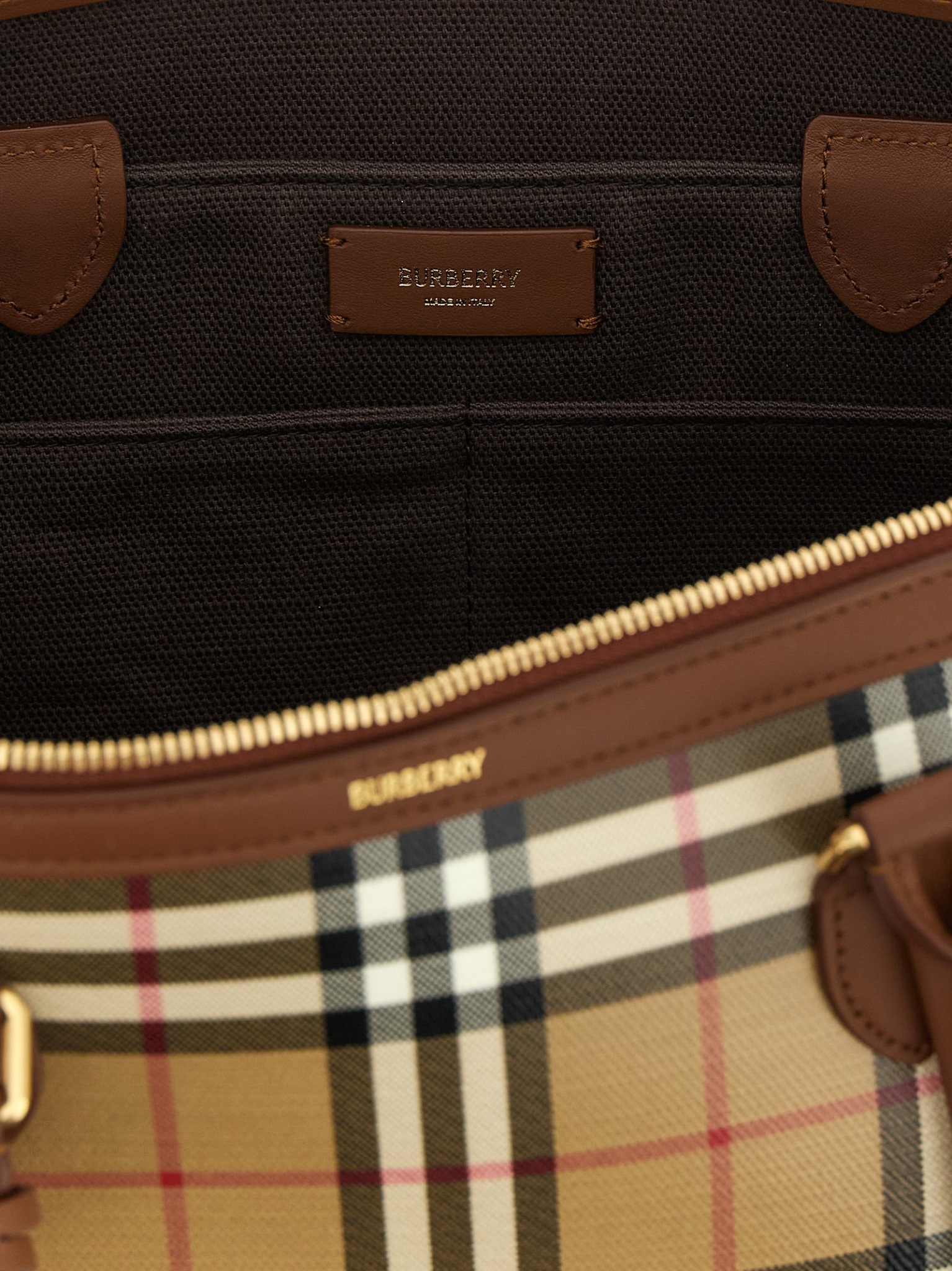 [Burberry] Tote bag FW26 8129048ARCHIVEBEIGE