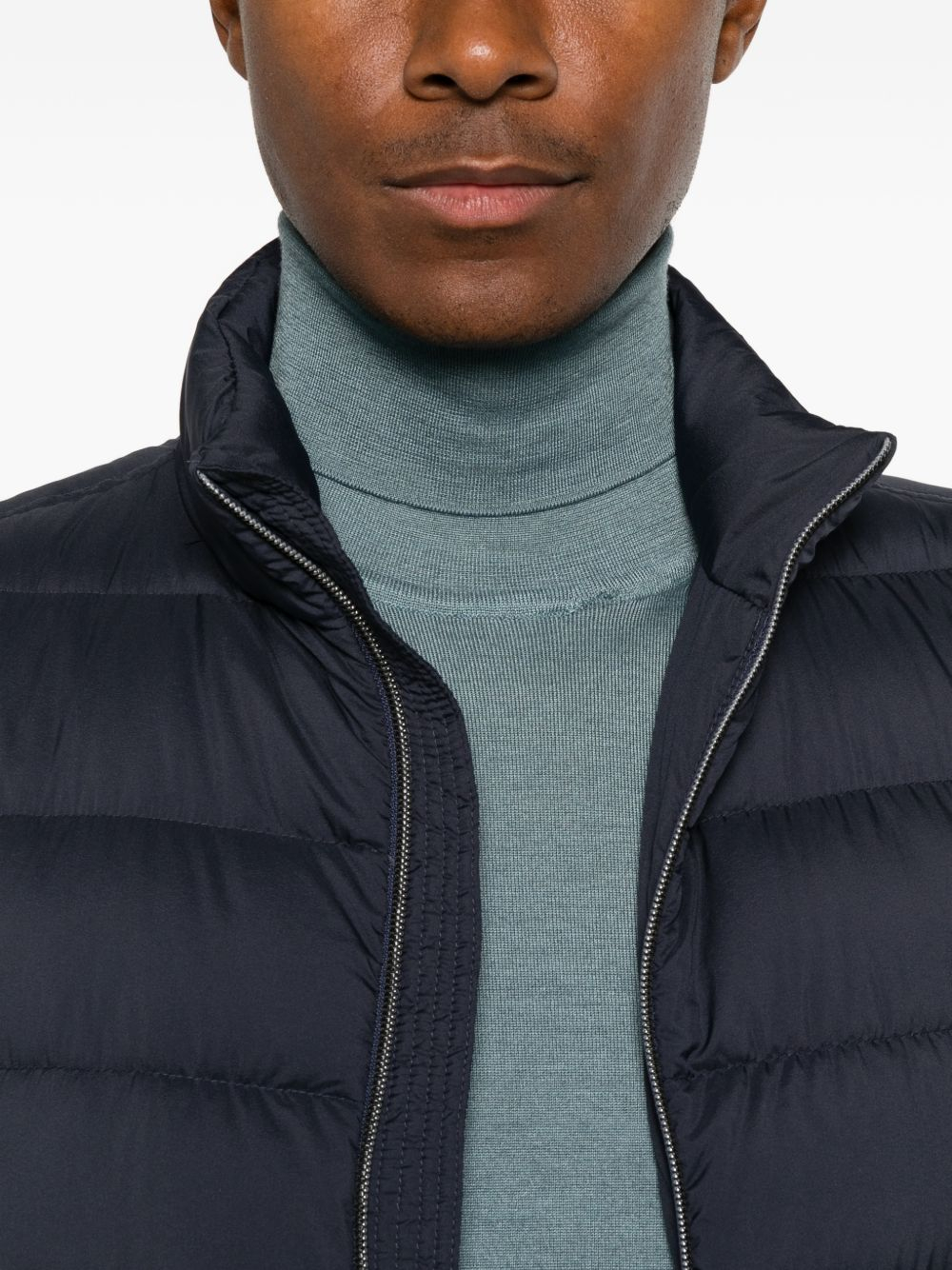 [Herno] Down Vest FW26 PI0018ULE12456Z9202
