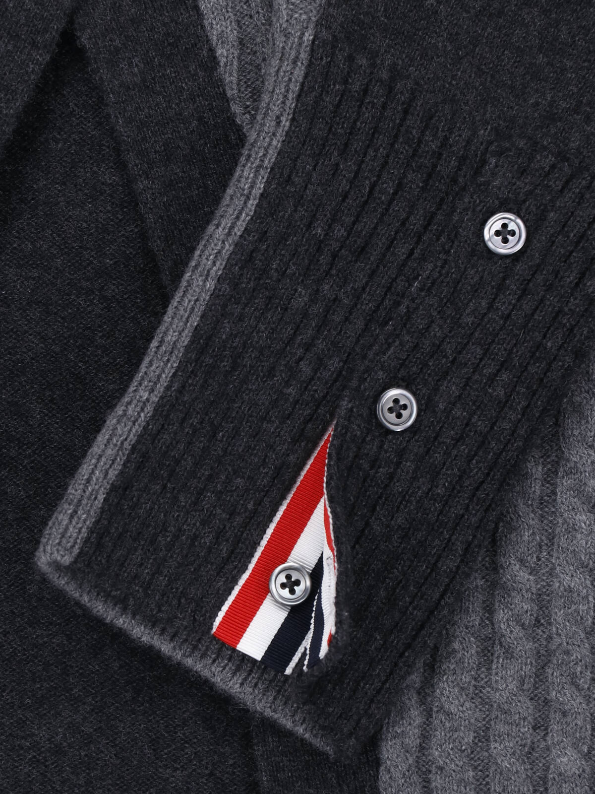 [Thom Browne] Knitwear FW26 MKC650A Y1018982