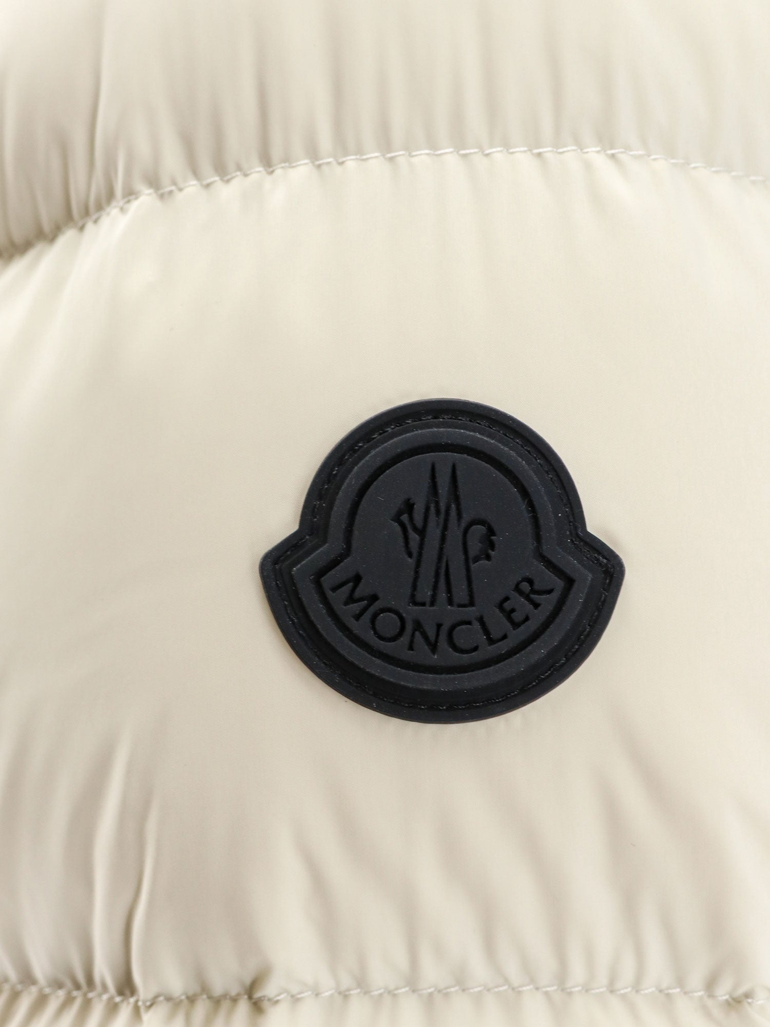 [Moncler] Jacket FW26 L20911A00030598AL202
