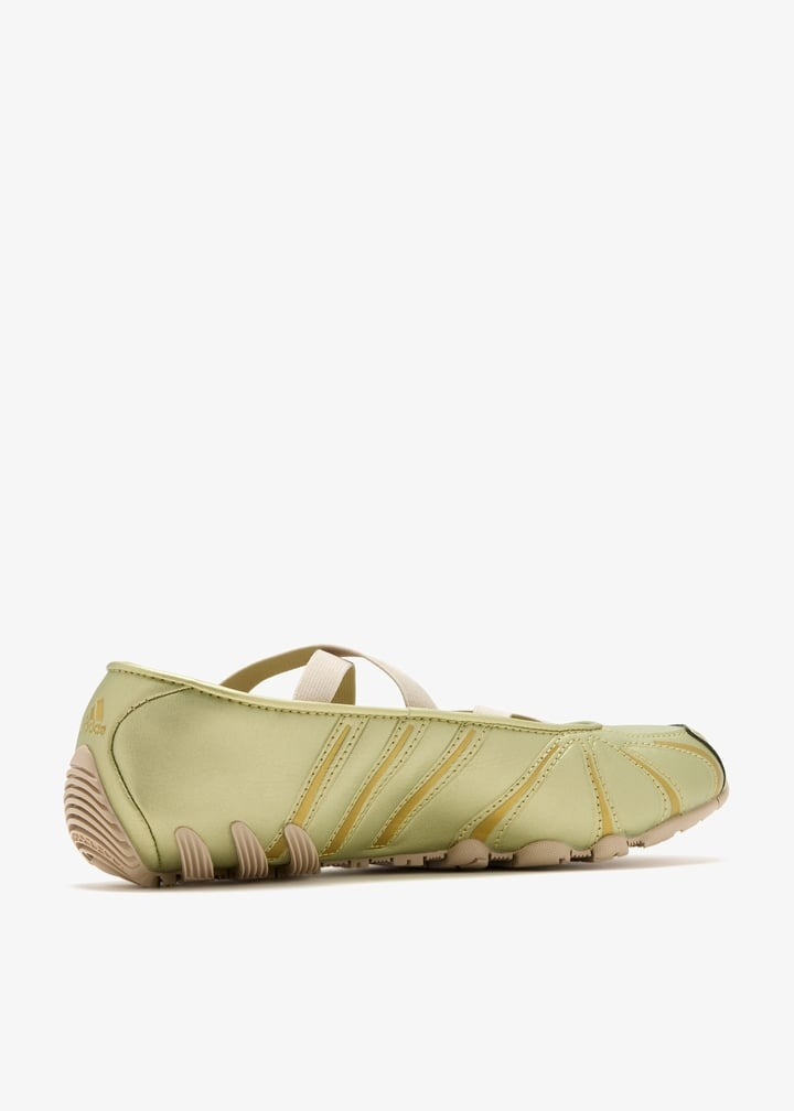 [ADIDAS ORIGINALS] Sneakers FW26 HQ7637