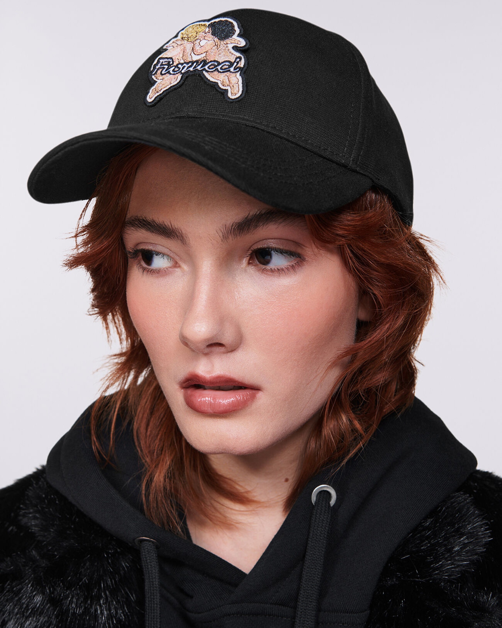 [FIORUCCI] Hat FW26 U01FPAHA135CO01BK01