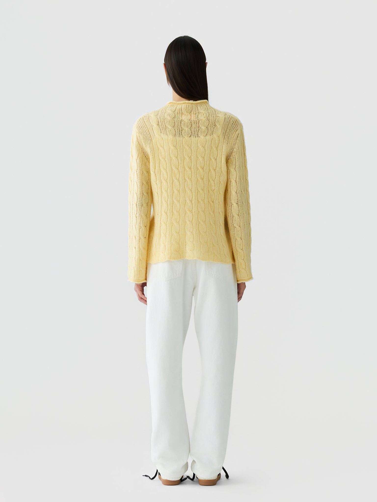 [GUEST IN RESIDENCE] Knitwear FW26 W43612CLBTR