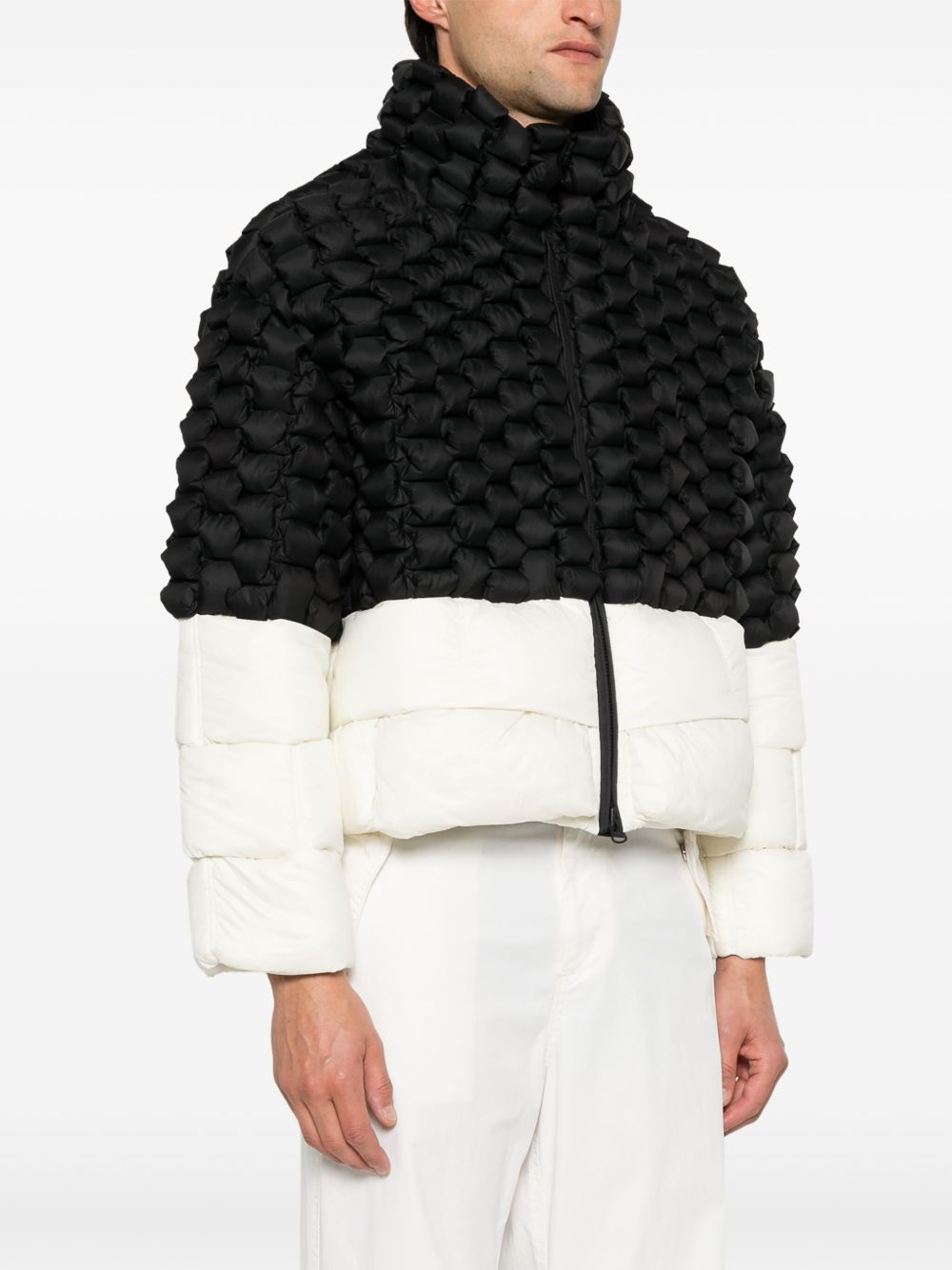 [RAXXY] Down Jacket FW26 CRDJ007N 132 BLACK AND WHITE