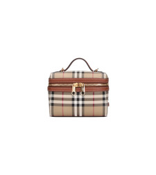 [Burberry] Clutch bag FW26 8128009A7026
