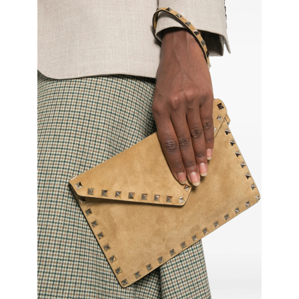 [Valentino Garavani] Clutch bag FW26 9W2P0P87KQQ  RDX
