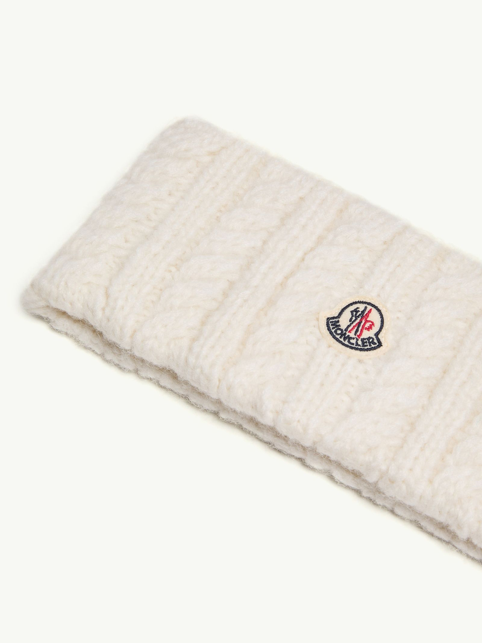 [Moncler] Hat FW26 L20933B00017N0403034