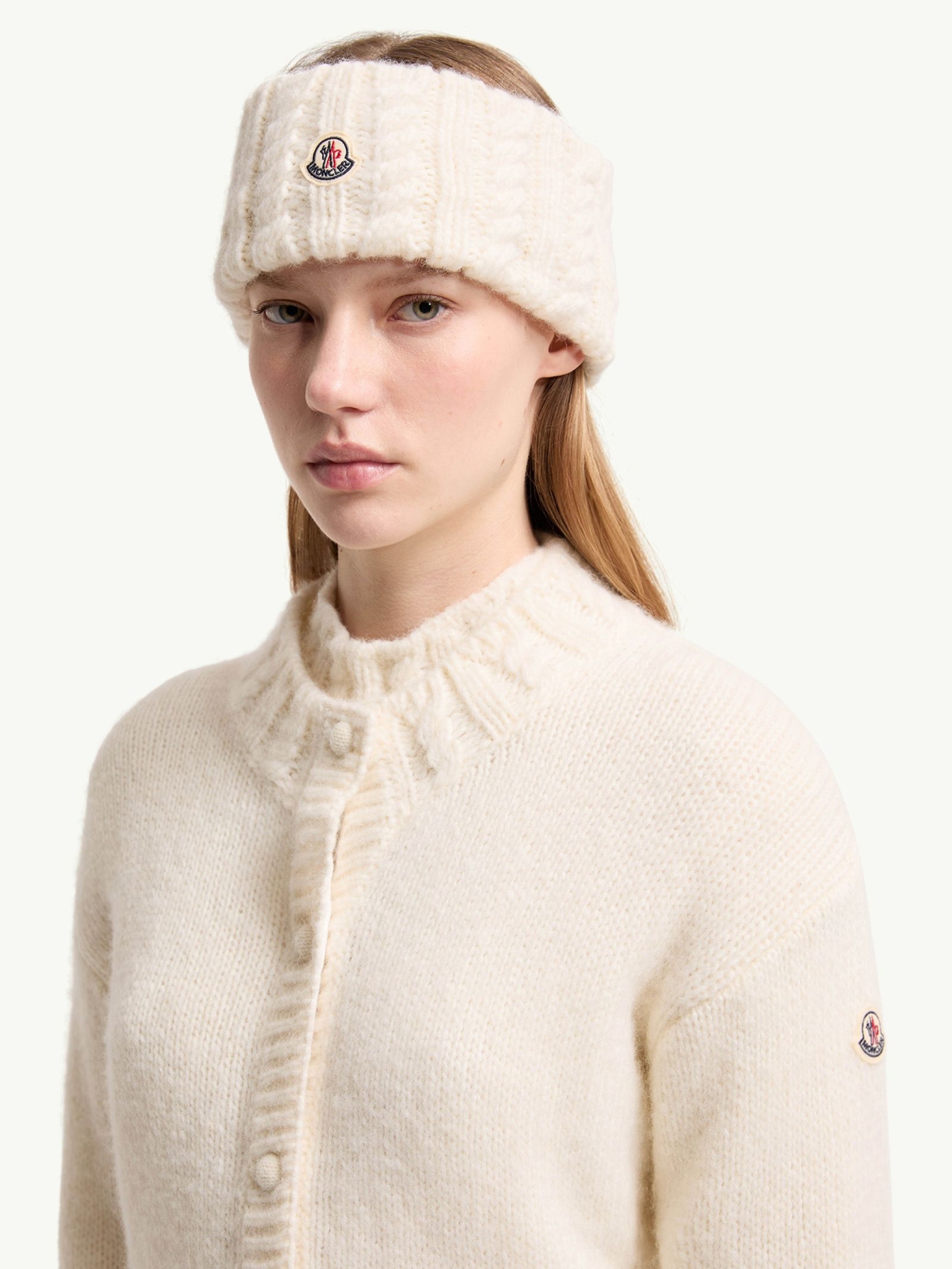 [Moncler] Hat FW26 L20933B00017N0403034