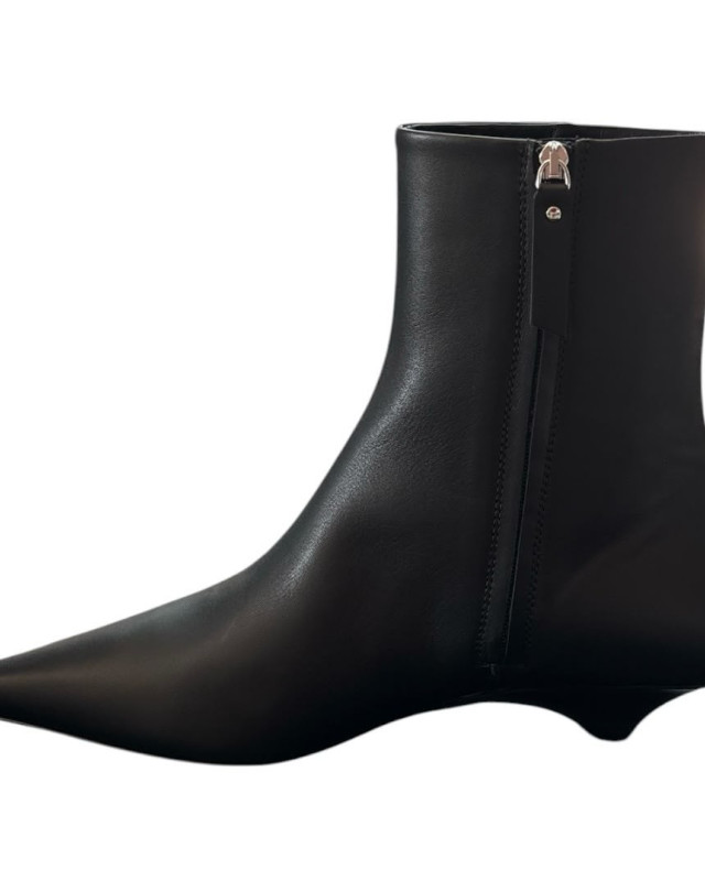 [Vic Matie] Boots FW26 1L6650DL14L080-101