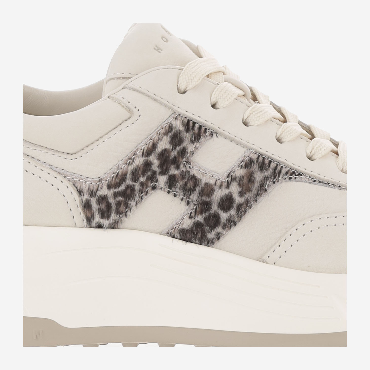 [Hogan] Sneakers FW26 HXW6690FR30VH80176