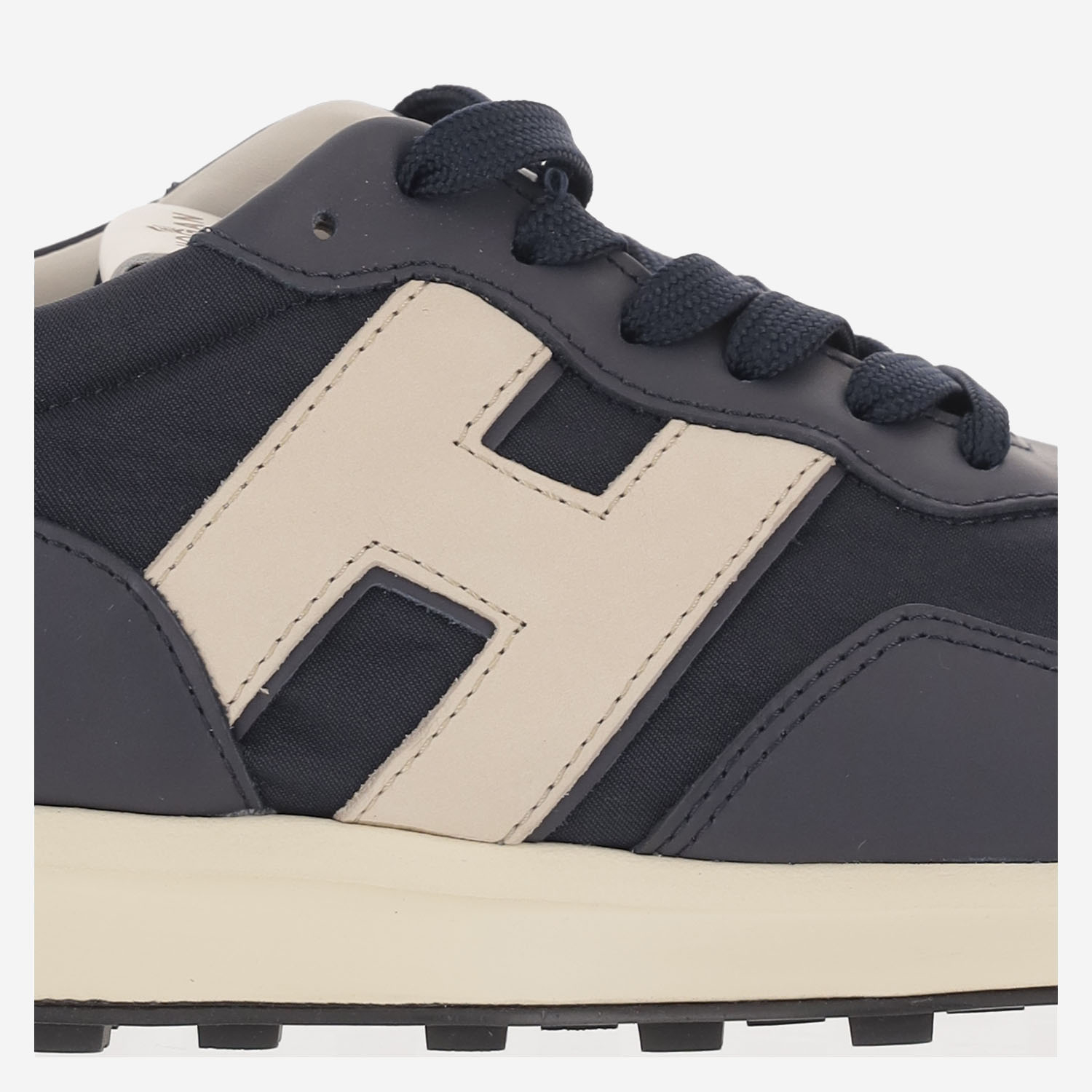 [Hogan] Sneakers FW26 HXM6010FZ40VFU0FDC