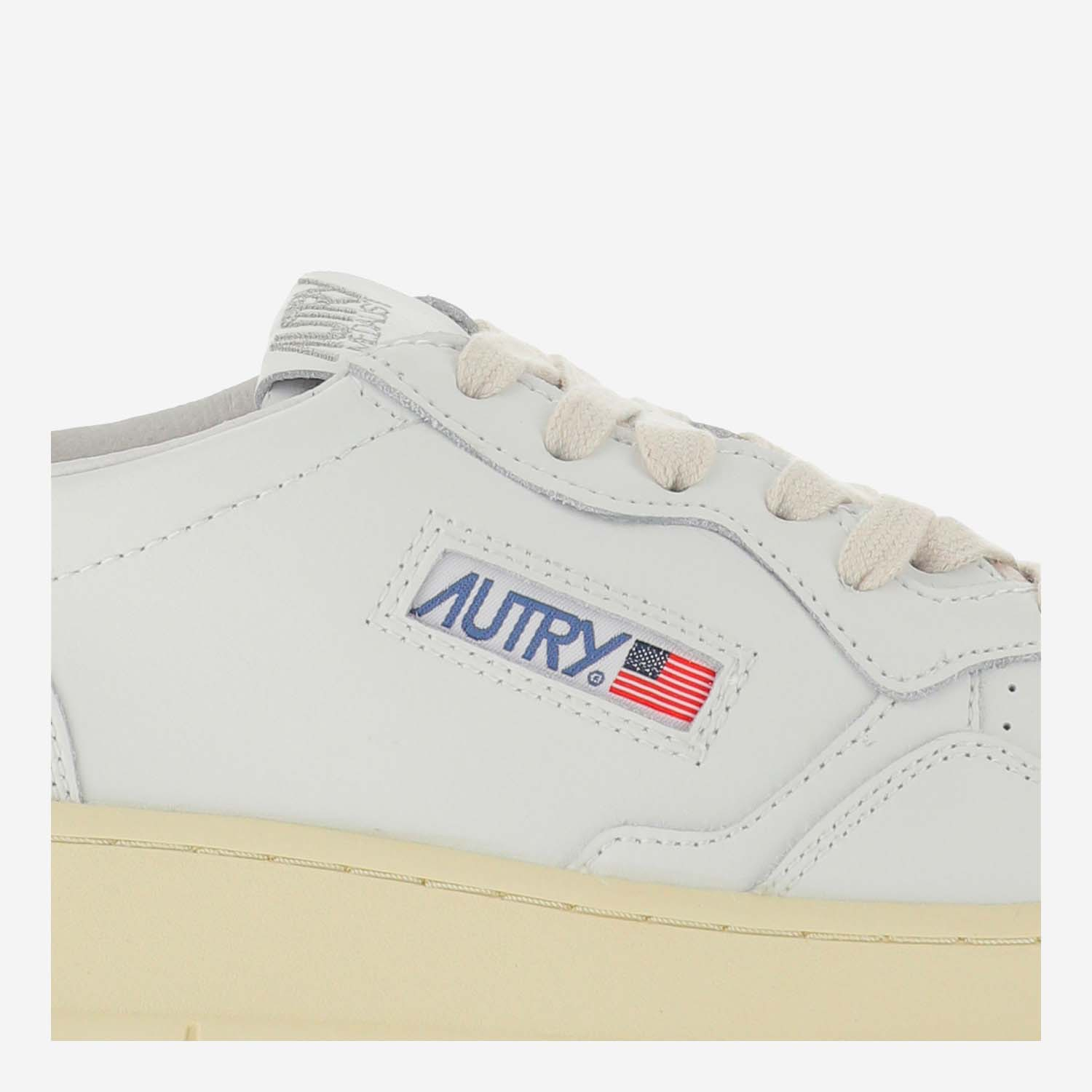 [AUTRY] Sneakers FW26 AULMLL12LEATLEATWHTSPACE
