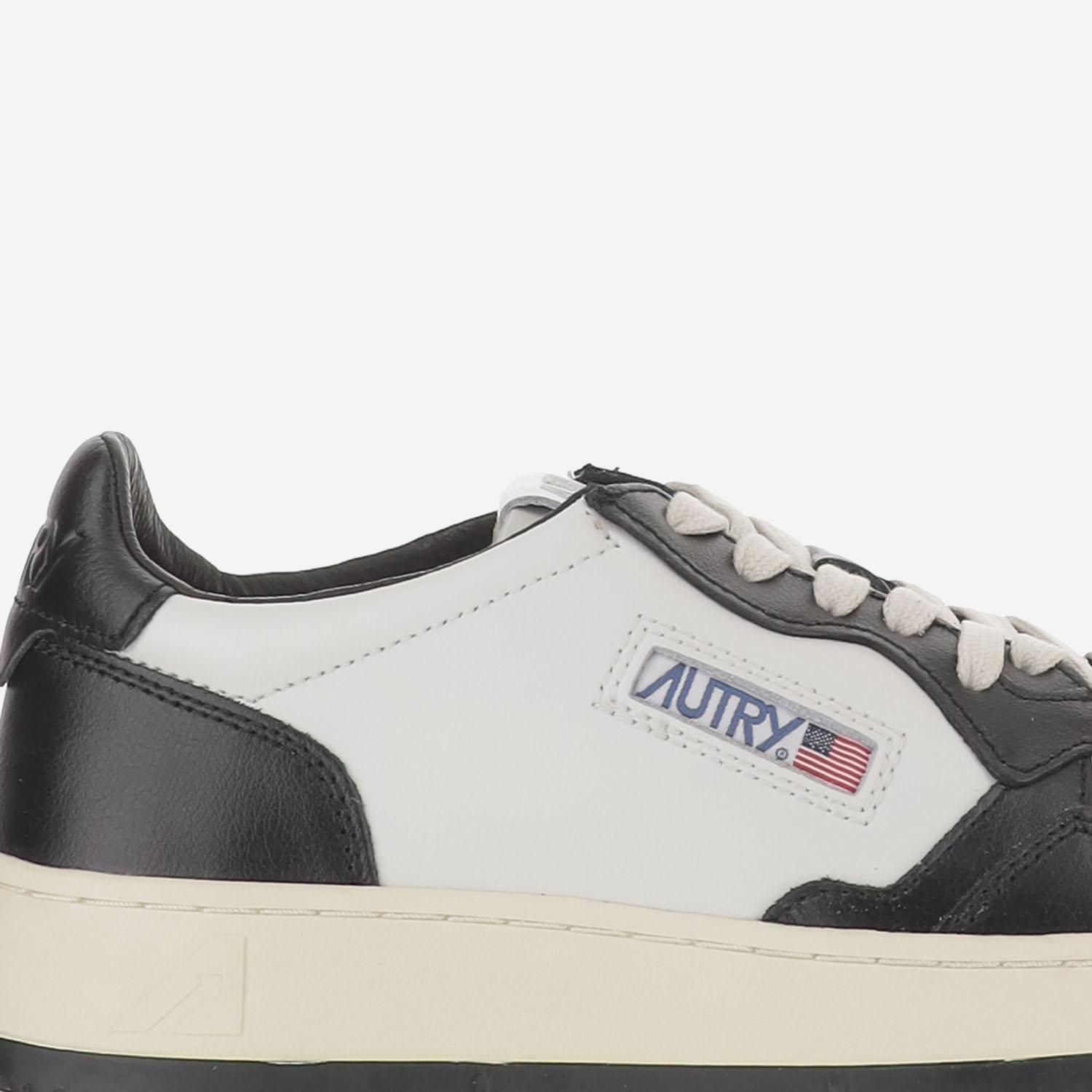 [AUTRY] Sneakers FW26 AULWWB01LEATLEAT WHTBLK